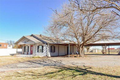Home for Sale with 3 Bedrooms