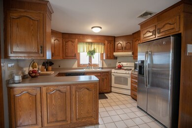 47 Brooks Ave, Quincy, MA 02169 - photo 6