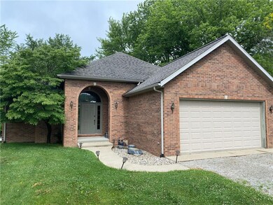 912 E Mohawk Trail, Greensburg, IN 47240 - photo 4