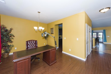 7600 High Maple Cir, North Charleston, SC 29418 - photo 5