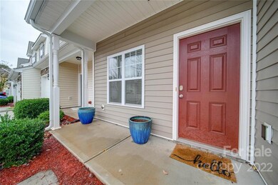 313 Sandy Spring Ln, Clover, SC 29710 - photo 3