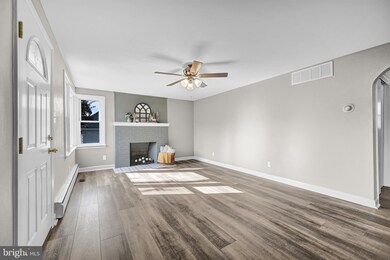 26 W Hanover St, Gettysburg, PA 17325 - photo 4