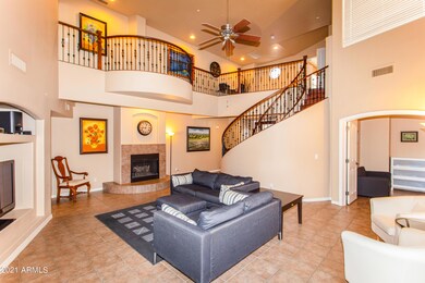 05 Family Room