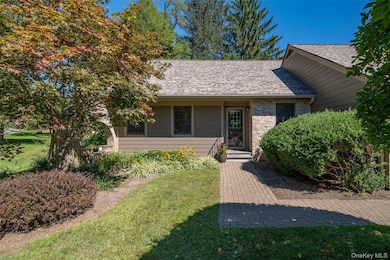 341 Furnace Dock Rd unit 50, Cortlandt Manor, NY 10567 - photo 3