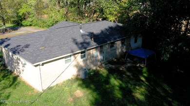 8565 E Highway 44, Mount Washington, KY 40047 - photo 3