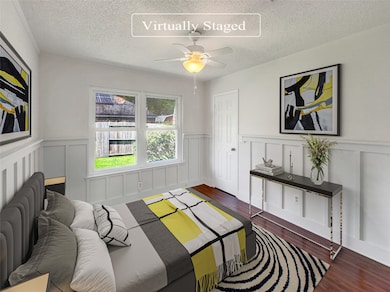 3902 Spring Meadow Dr, Pearland, TX 77584 - photo 4