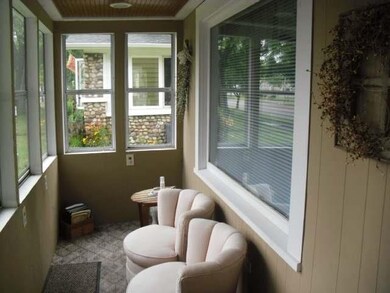 18 W Lincoln Ave, Tomahawk, WI 54487 - photo 4