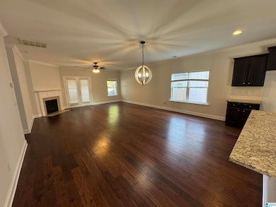 662 Chelsea Station Cir, Chelsea, AL 35043 - photo 2