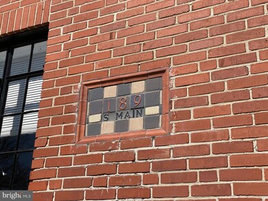 189 S Main St unit 3, Doylestown, PA 18901 - photo 2