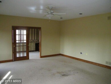 2410 Constantine Dr, Sykesville, MD 21784 - photo 6