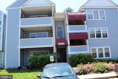 13605 Sir Thomas Way unit 31, Silver Spring, MD 20904 - photo 2