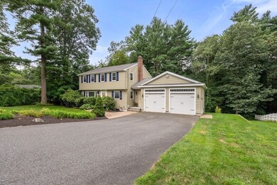 18 Laurel Dr, Medfield, MA 02052 - photo 4