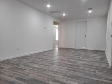 10116 Donald Dr, Houston, TX 77076 - photo 5