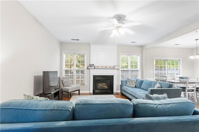 283 Regent Square, Woodstock, GA 30188 - photo 6