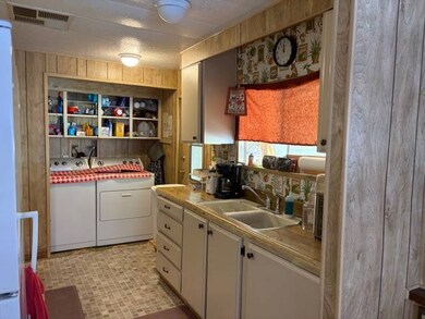 900 S Idaho Rd unit 42, Apache Junction, AZ 85119 - photo 7