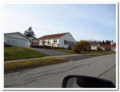 2702 W Skyline Pkwy, Duluth, MN 55806 - photo 4