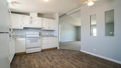 2329 E 2nd Ave-8