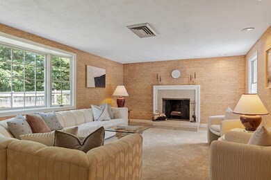 1 Agawam Ln, Andover, MA 01810 - photo 4