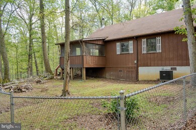 9 Hill Top Rd, Great Cacapon, WV 25422 - photo 3