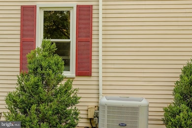 6341 Loring Dr, Columbia, MD 21045 - photo 4