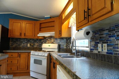 1316 Arrow Way unit 238, Bear, DE 19701 - photo 6