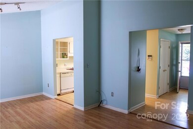 31 Hollybrook Dr unit 1, Asheville, NC 28803 - photo 7