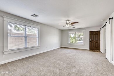 09 Living Room