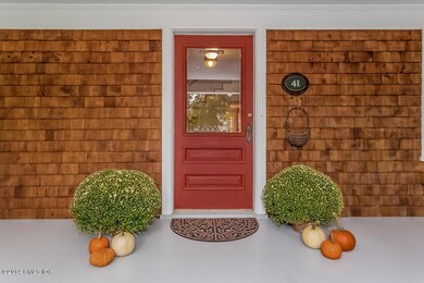 41 Tomac Ave, Old Greenwich, CT 06870 - photo 5