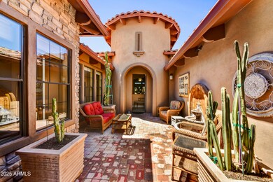 Entry Courtyad