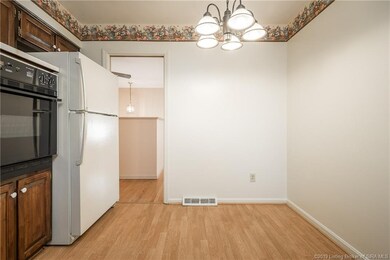 128 Edgemont Dr, New Albany, IN 47150 - photo 7