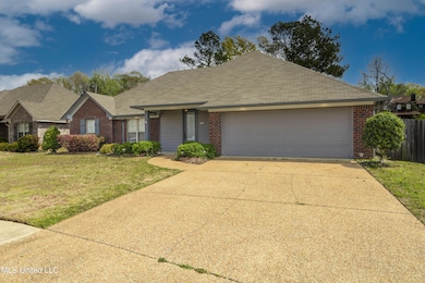 169 Harvey Cir, Canton, MS 39046 - photo 3