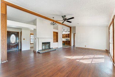 19535 Kermier Rd, Waller, TX 77484 - photo 5