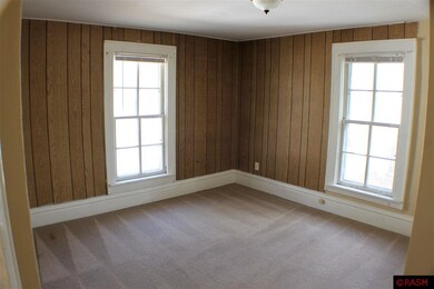 517 Carney Ave, Mankato, MN 56001 - photo 7