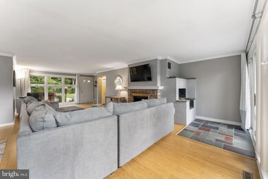 108 E Mill Rd, Flourtown, PA 19031 - photo 7