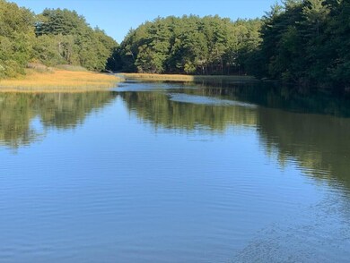 22 Sturgeon Creek Dr, Eliot, ME 03903 - photo 4