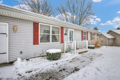 unlisted-address, Mahomet, IL 61853 - photo 4