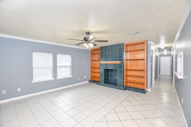 8410 Wetherby Ln, Houston, TX 77075 - photo 5
