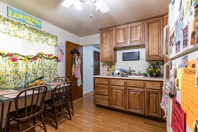 453 E 200 S, Saint George, UT 84770 - photo 5