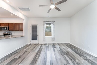 1526 Starmount Cove Ln unit 5, Charlotte, NC 28210 - photo 5