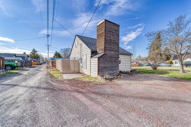 1128 Black Butte