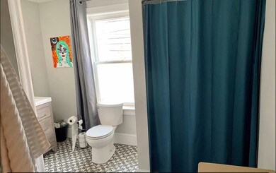 143 Everett St unit 2, Boston, MA 02128 - photo 2