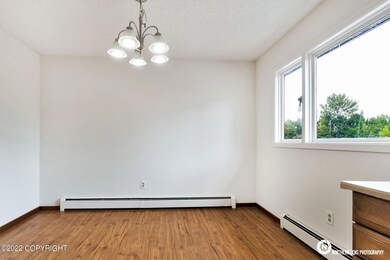 Kitchen_Dining_3