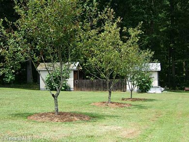 2268 Coltrane Mill Rd, High Point, NC 27263 - photo 2