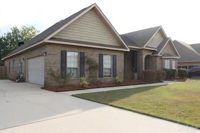 4249 Winners Gait Cir, Pace, FL 32571 - photo 2