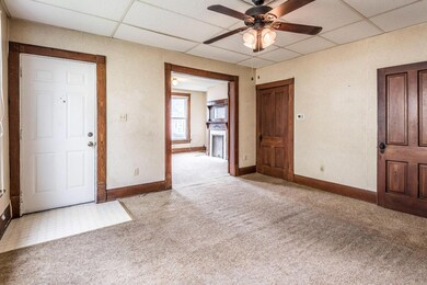 410 Kossuth St 08