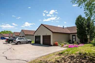 1 Dustin Homestead unit 1, Rochester, NH 03867 - photo 3