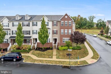 3002 Goshen Dr unit M96, Pennsburg, PA 18073 - photo 2