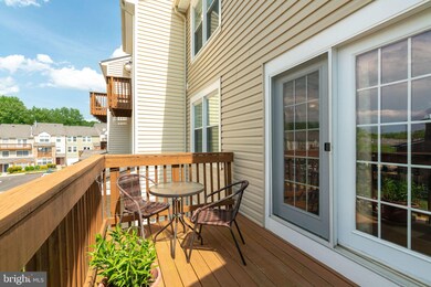 12604 Kempston Ln unit 6, Woodbridge, VA 22192 - photo 3