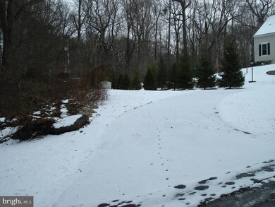 941 Academy Ln, Bryn Mawr, PA 19010 - photo 6