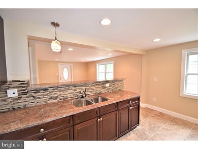 418 Howell Dr, New Castle, DE 19720 - photo 4